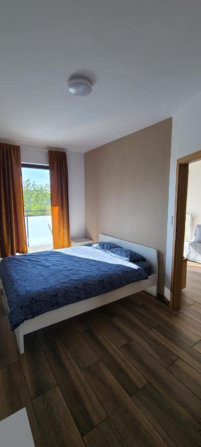 Wellsituated 1 Bedroom Condo In Warsaw Freeparking Luaran gambar